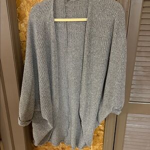 Elegant Gray Women's Poncho